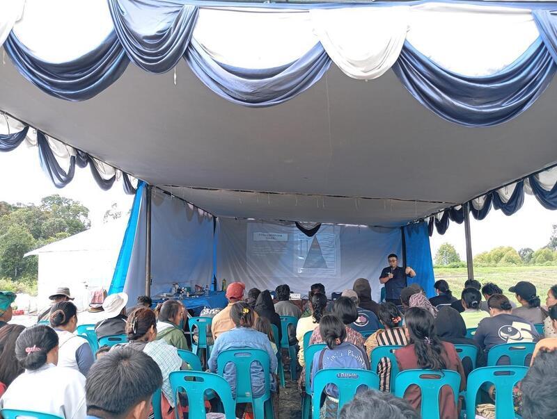 Technical mission teaches crop pest control in Indonesia