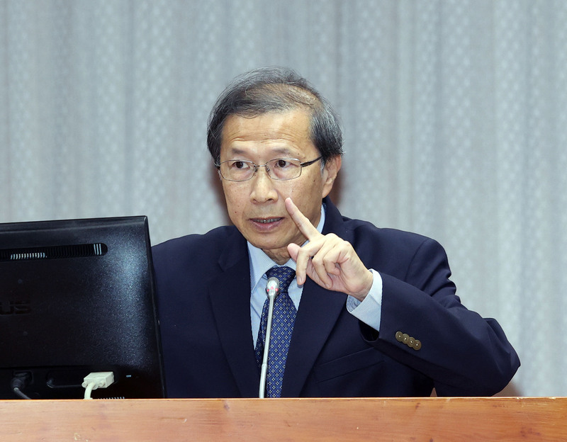 Nuclear power plants extension requires social consensus: NSC