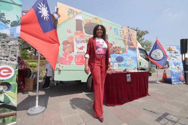 Belizean Embassy kicks off food truck tour