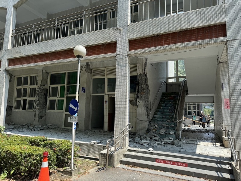 WATCH: Hualien high school to be demolished, online learning planned