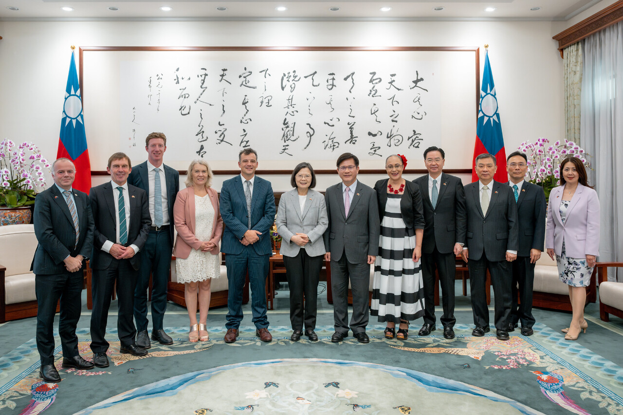 President Tsai meets New Zealand parliamentary delegation
