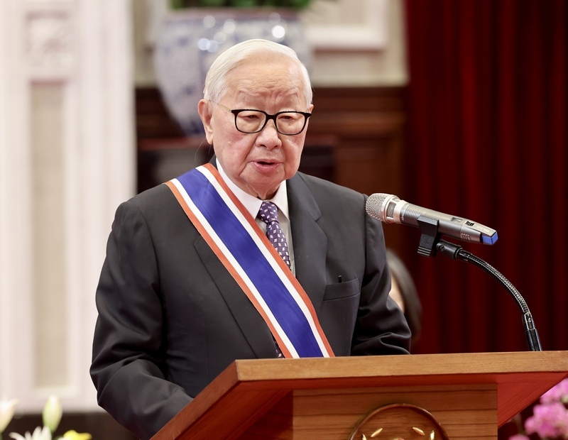 TSMC founder awarded Order of Dr. Sun Yat-sen