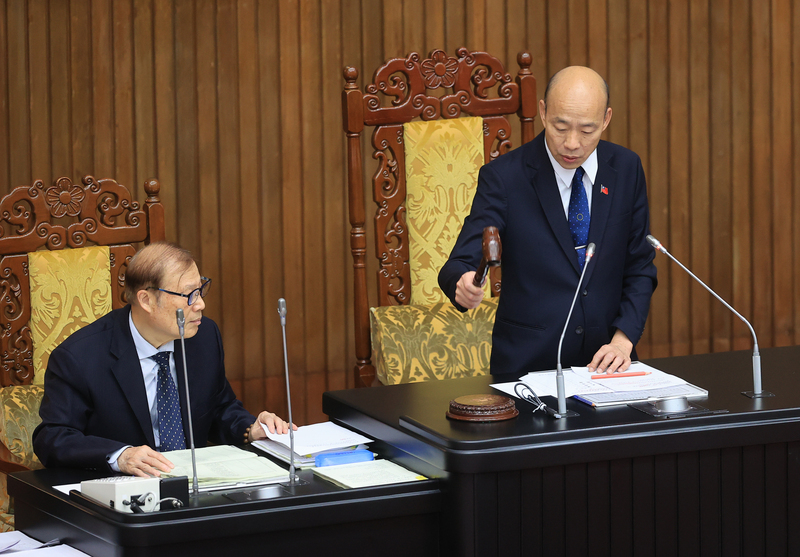 Legislature passes Nationality Act amendments