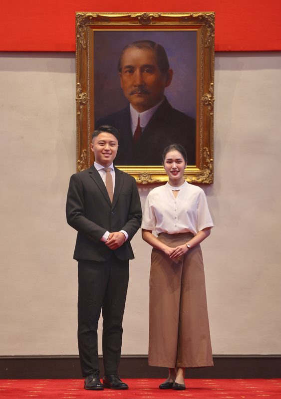 Uniforms of presidential inauguration ceremony ushers feature first-ever pants design for women