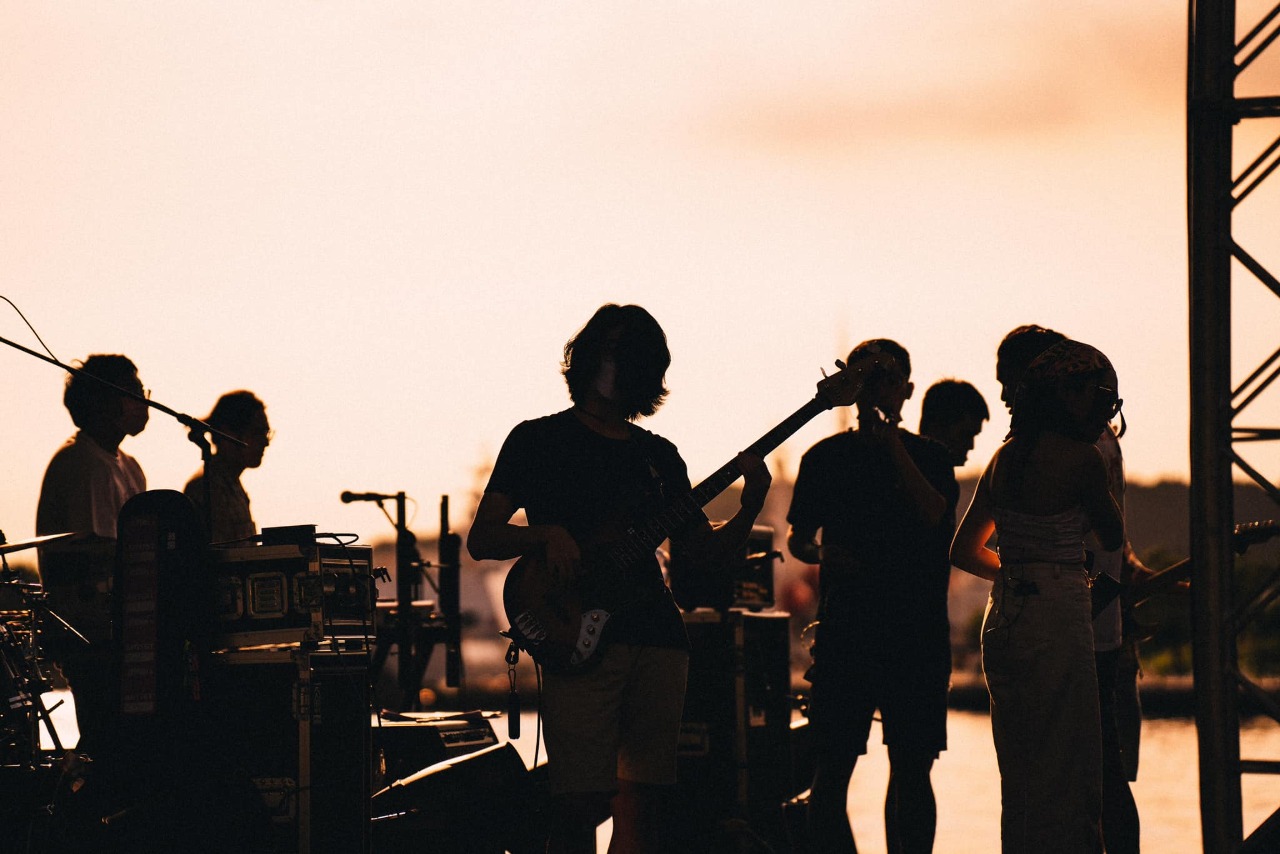 On connection between performers and audience ft. Resa Club