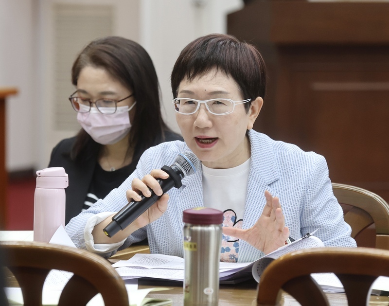“Period Tax” debate continues in Legislature