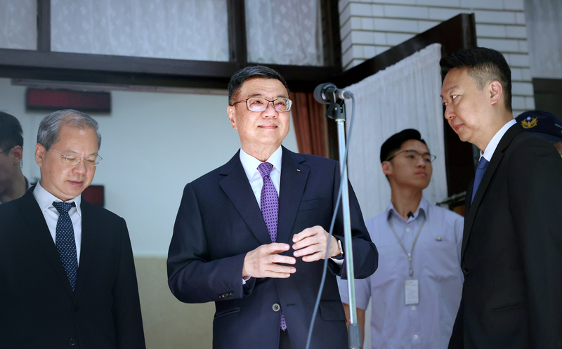 Premier calls for restraint from all government bodies