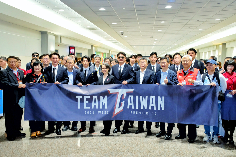 President deploys fighter jets to welcome home Taiwan’s victorious baseball team