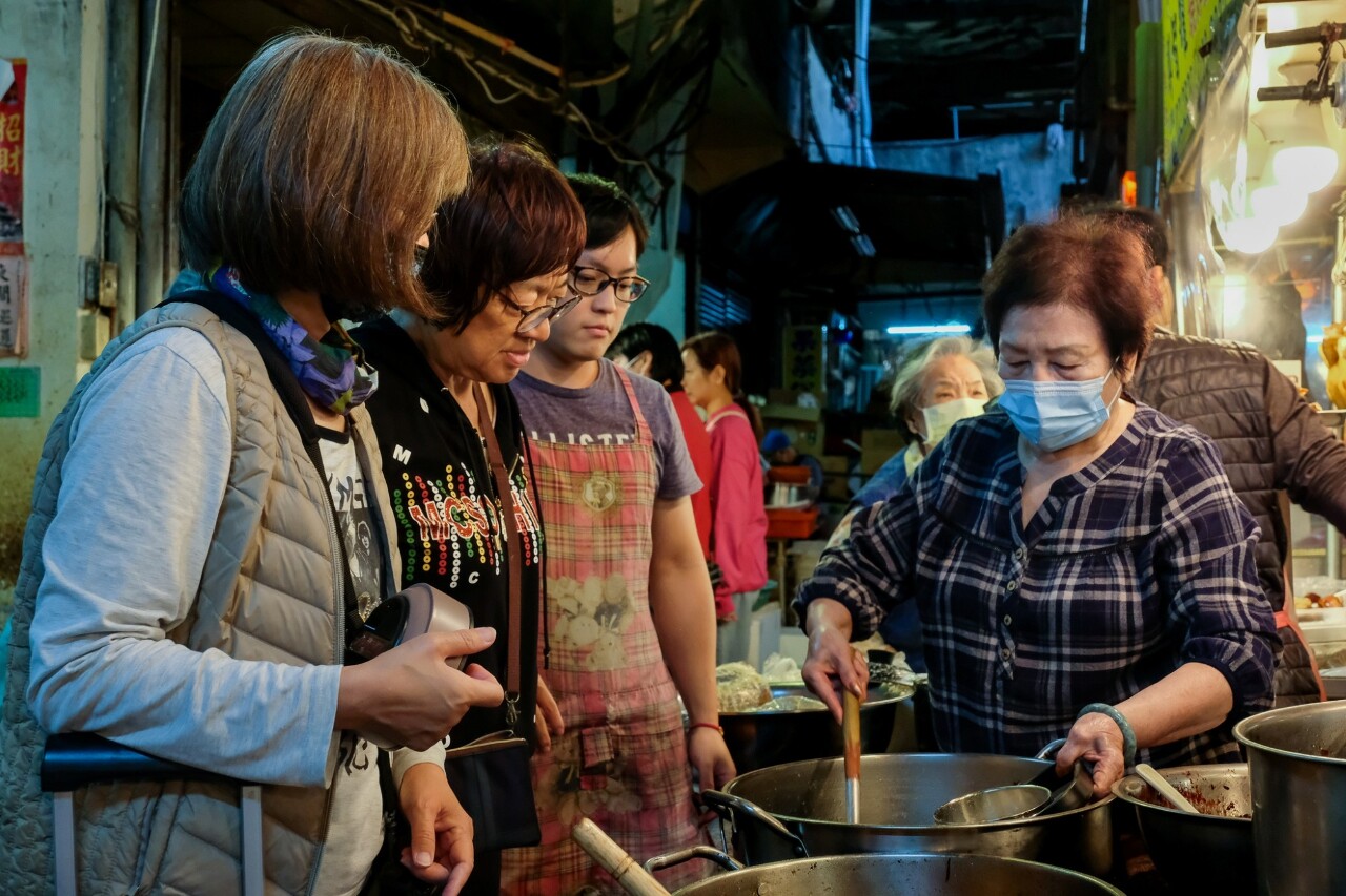 The 12/8 festival: Seven treasures and five flavors