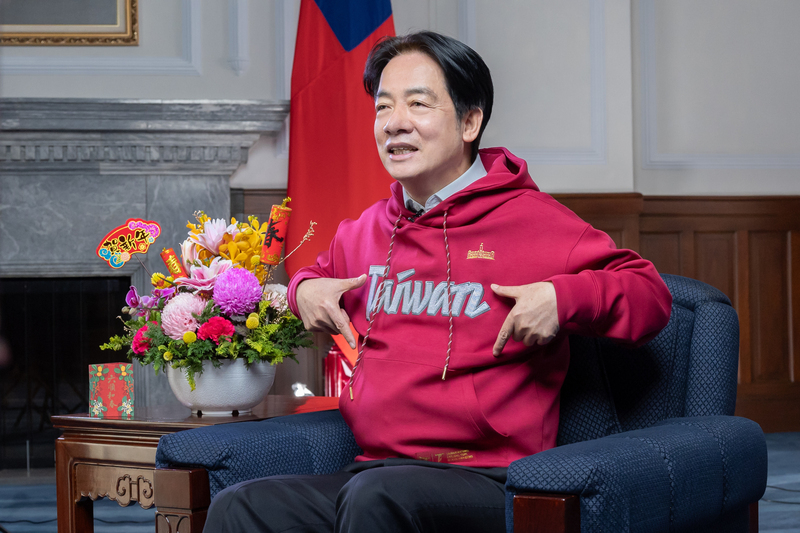 President Lai returns to Wanli for Lunar New Year’s Eve