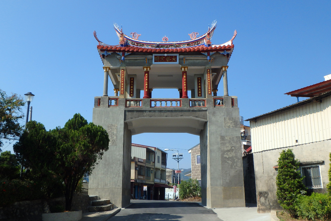 Teaching English and Hakka in Meinong