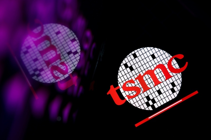 TSMC chairperson confirms strong robot chip orders as Taiwan’s stock market rises nearly 500 points