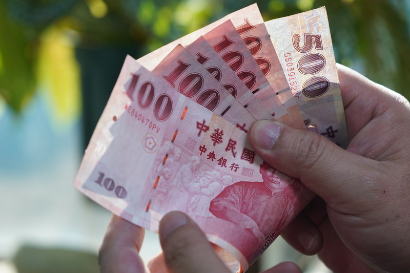 New Taiwan Dollar posts largest single-day gain since 1983