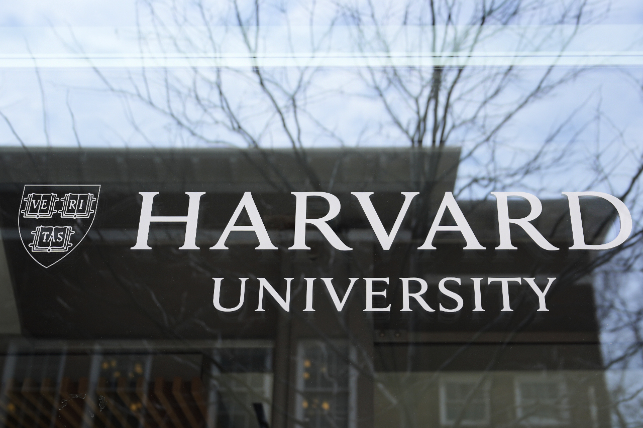 US judge indefinitely extends restraining order against Harvard international student ban